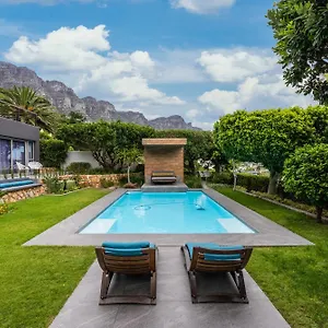5* Gasthof Atholl House